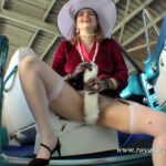 Anal plug lady fucks in vintage car Part 2